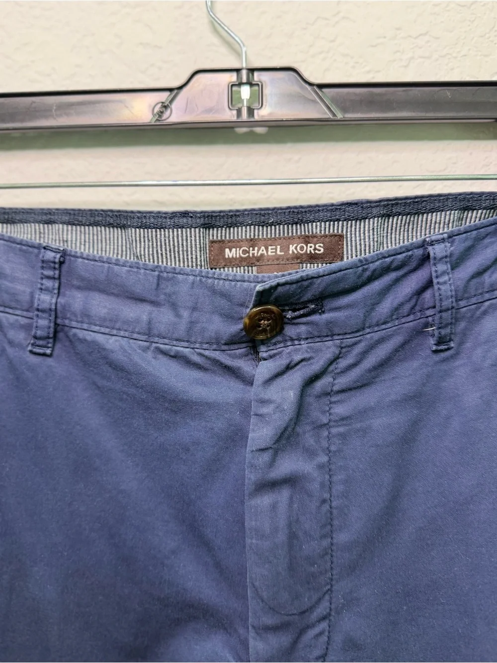 Michael Kors Navy Men's Flat Front Casual Shorts - Size 33